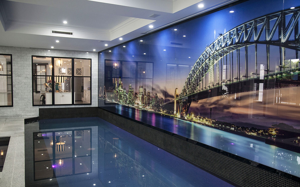GLASS FEATURE WALLS 3